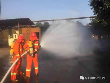 emc易倍·体育公司微型消防站，为公司财产和员工生命安全保驾护航